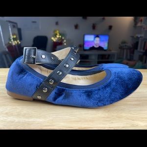 Charles David | Blue velvet ballerinas